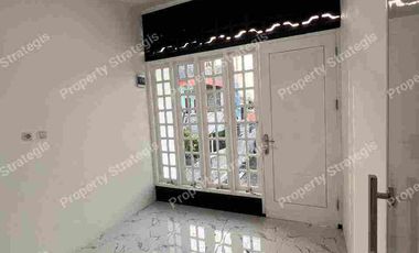 rumah strategis Kramat jati Jakarta 400 700 juta custom dekat tol stasiun halte bandara