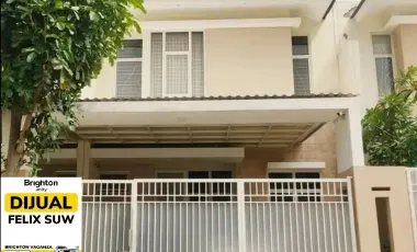 Jual Rumah 2 Lt  Griya Galaxy