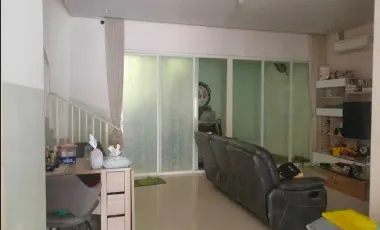 Jual Rumah 2 Lt  Griya Galaxy
