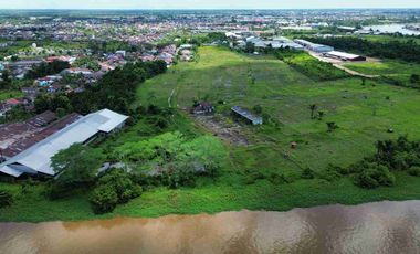 Tanah Adisucipto tepi jalan sampai sungai Kapuas