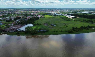 Tanah Adisucipto tepi jalan sampai sungai Kapuas