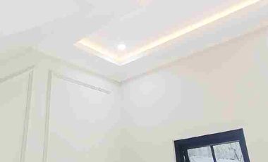 Rumah Manis Romantis