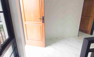 Rumah Manis Romantis