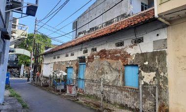 Disewakan rumah tua strategis di Kota Cirebon