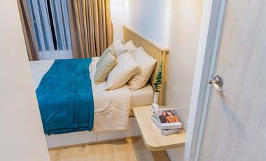 Sophisticated Condo with Cozy Living Room in Mandani Bay