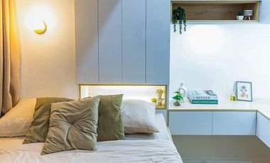 Sophisticated Condo with Cozy Living Room in Mandani Bay