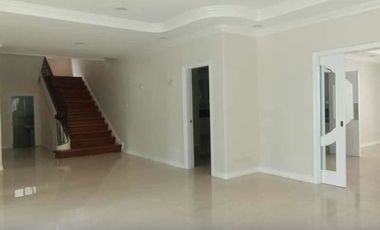 For Sale: House and Lot inside Exclusive Subdivision in Mandaluyong City