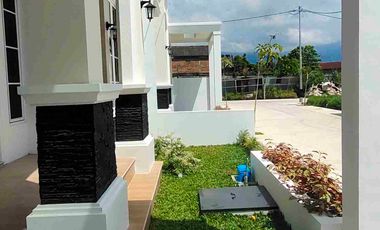 PERUMAHAN DI LOKASI PROSPEKTIF DI PADANG