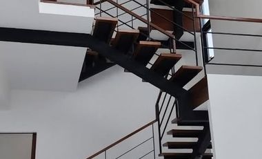 5-Bedroom House for Rent in Fort BGC, Taguig City