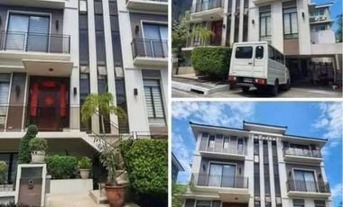 5-Bedroom House for Rent in Fort BGC, Taguig City