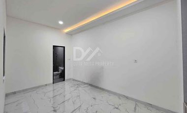 Dijual rumah di Jakarta Barat