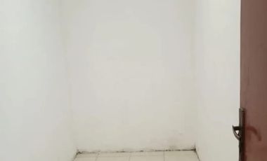 Disewakan Rumah Purimas UPN Rungkut Letak Strategis