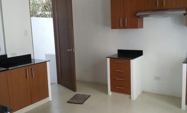 Single-family House For Rent at Ayala Southvale Primera