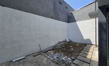 Rumah 2lt 10x12 120m type 2KT Cluster Victoria Metland Cakung
