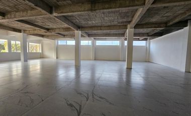 OFICINAS EN RENTA EN  PRIMER PISO SOBRE AV. LEONA VICARIO, METEPEC