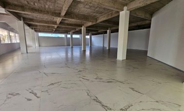 OFICINAS EN RENTA EN  PRIMER PISO SOBRE AV. LEONA VICARIO, METEPEC