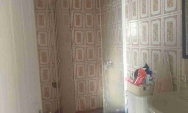 vendo Casa Sólida de 2pisos por terminal agropecuario de Iquique. 4Dormitorios 2Baños.
