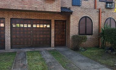 DUPLEX 3 DORMITORIOS CON PILETA Y COCHERA