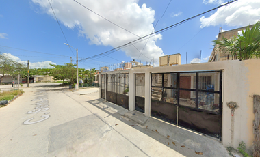 Casa en Calle sexta privada La Higuera, Cancún, Quintana Roo, México. ¡NO CRÉDITOS!