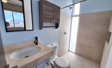 Renta de Departamento Totalmente Amueblado en Cancun Residencial Habitalia Paraíso 3er Nivel de 2 Recamaras con Seguridad 24/7 casi Av. Andrés Quintana Roo