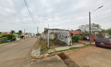 Casa en calle Playa las Perlas, Residencial las Olas, Veracruz, México. ¡NO CRÉDITOS!