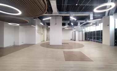 Oficina en arriendo en Alto Prado.