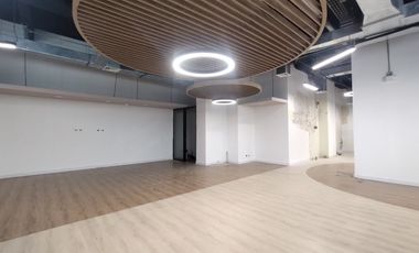 Oficina en arriendo en Alto Prado.