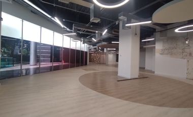 Oficina en arriendo en Alto Prado.