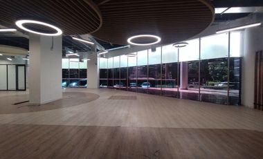 Oficina en arriendo en Alto Prado.