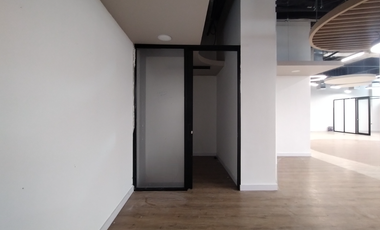 Oficina en arriendo en Alto Prado.