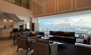 PH DE DOS NIVELES EN GRAND SANTA FE CON CINE, SPA Y VISTA PANORÁMICA