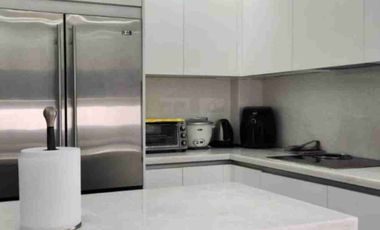 LINDA CASA DE VENTA REMODELADA EN PLAZA REAL