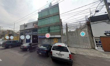 Restaurante de 3 niveles ubicado en Av. Aztecas 426, Ajusco, Coyoacán, 04300 Ciudad de México, CDMX