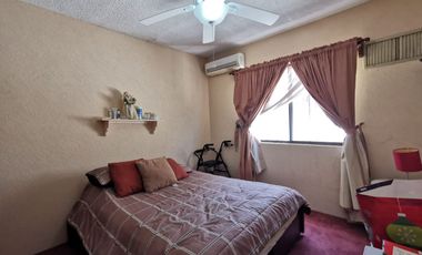 Valle del Contry Amplia residencia de 4 recámaras