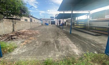 Casa con terreno amplio zona norte de Manta jp