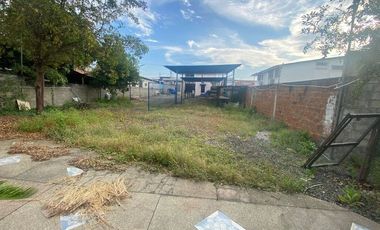 Casa con terreno amplio zona norte de Manta jp