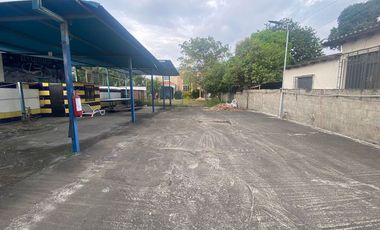 Casa con terreno amplio zona norte de Manta jp