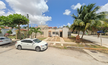 Casa en calle Tucan, El Petén Costa Azul, Cancún, Quintana Roo, México. ¡NO CRÉDITOS!