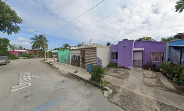 Casa en calle Uruguay, El Peten, Playa del Carmen, Quintana Roo, México. ¡NO CRÉDITOS!