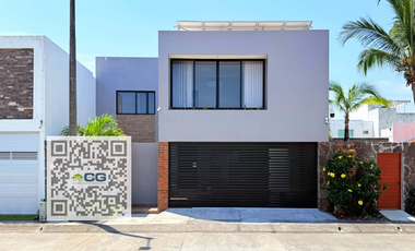 Casa en VENTA en Fracc. Las Palmas, Medellin, Ver.
