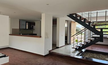 ARRIENDO CASA PARQUES DEL NOGAL, CHIA – CUNDINAMARCA.