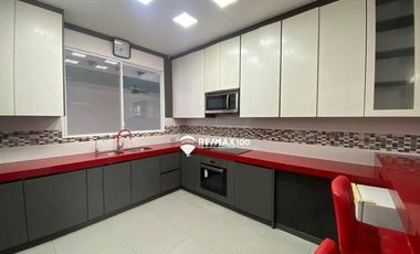 SE VENDE CASA EXCLUSIVA EN URB. PALERMO EN MACHALA