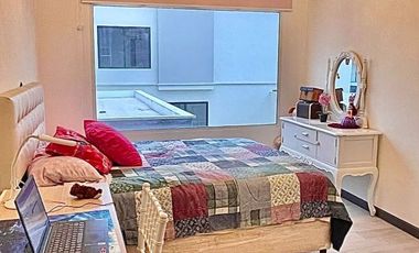 SE VENDE CASA EXCLUSIVA EN URB. PALERMO EN MACHALA