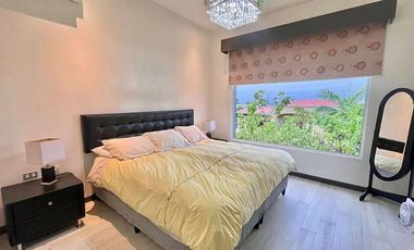 SE VENDE CASA EXCLUSIVA EN URB. PALERMO EN MACHALA