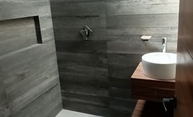 Casa nueva UN NIVEL cerca de centros comerciales