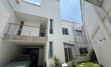 Casa en Venta a Unos m de Río San Joaquín Cdmx