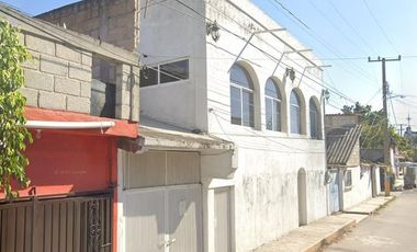 Casa en venta ADJUDICADA en Puente de Ixtla, Morelos ¡Compra directamente con el banco, no se aceptan créditos!