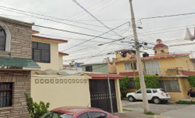 ¡EXCELENTE OPORTUNIDAD! casa en venta, muy por debajo del costo comercial!!!