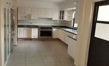 ¡EXCELENTE OPORTUNIDAD! casa en venta, muy por debajo del costo comercial!!!