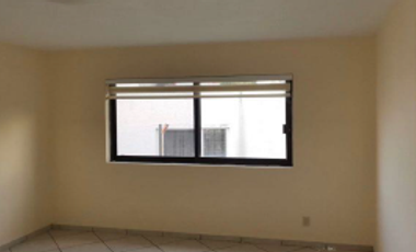 ¡EXCELENTE OPORTUNIDAD! casa en venta, muy por debajo del costo comercial!!!